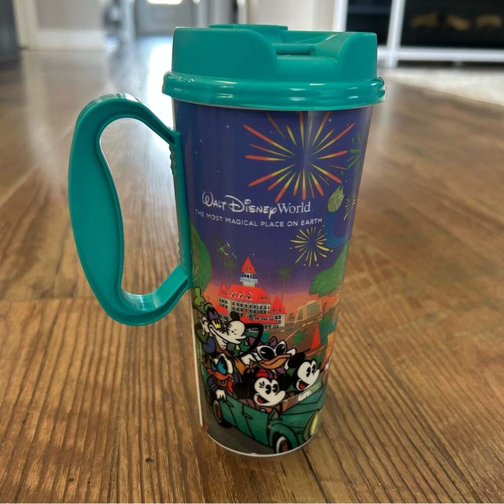 Walt Disney World Resort Reusable Mug Insulated Teal Color